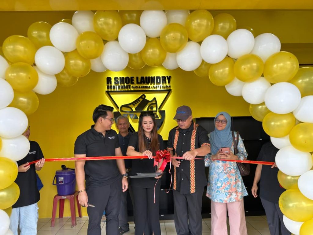 Rusdin Riman R Shoe Laundry dibuka di Ranau, pacu inisiatif keusahawanan tempatan ...